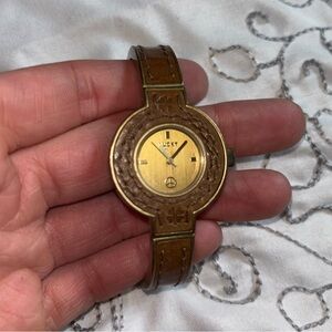 Lucky watch (needs battery)